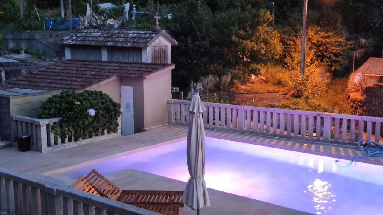 Maison d'hôtes As Adegas à Poio Extérieur photo