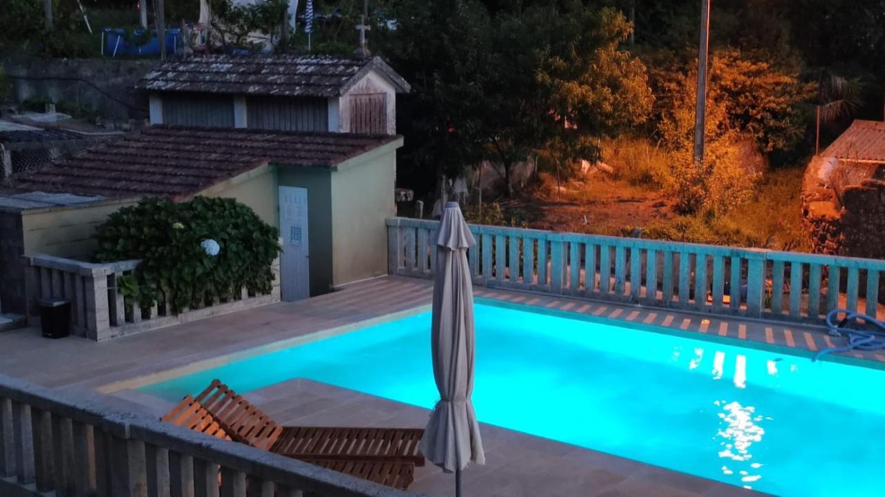 Maison d'hôtes As Adegas à Poio Extérieur photo